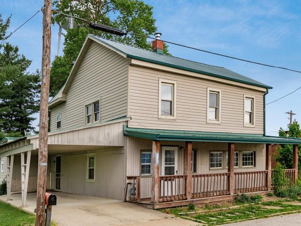 106 W Gay Street , Somerset, OH 43783