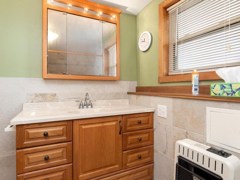 106 W Gay Street , Somerset, OH 43783 Photo 21