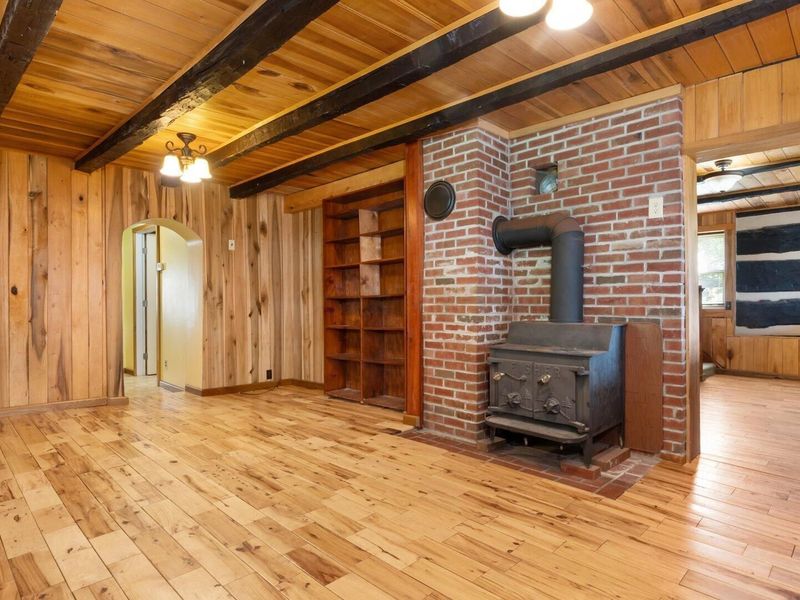 106 W Gay Street , Somerset, OH 43783 Photo 4
