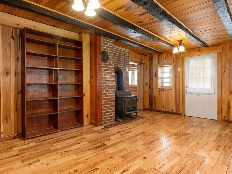 106 W Gay Street , Somerset, OH 43783 Photo 5