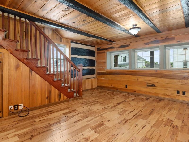 106 W Gay Street , Somerset, OH 43783 Photo 8