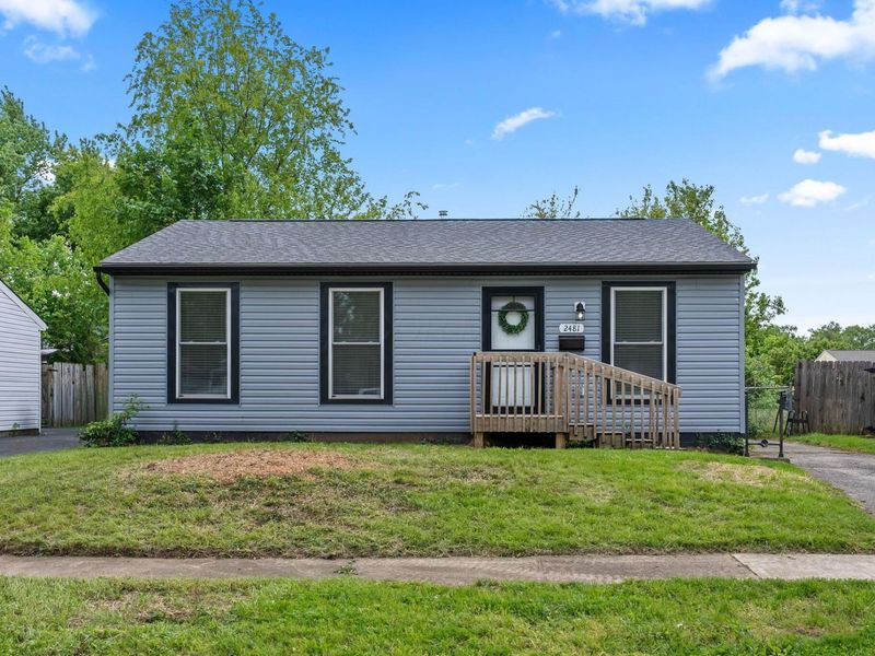 2481 Queenswood Drive, Columbus, OH 43219 Photo 1