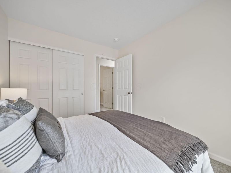 2481 Queenswood Drive, Columbus, OH 43219 Photo 18