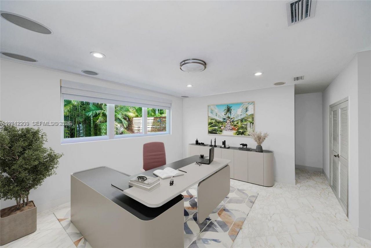 530 Sabal Palm Rd , Miami, FL 33137 Photo