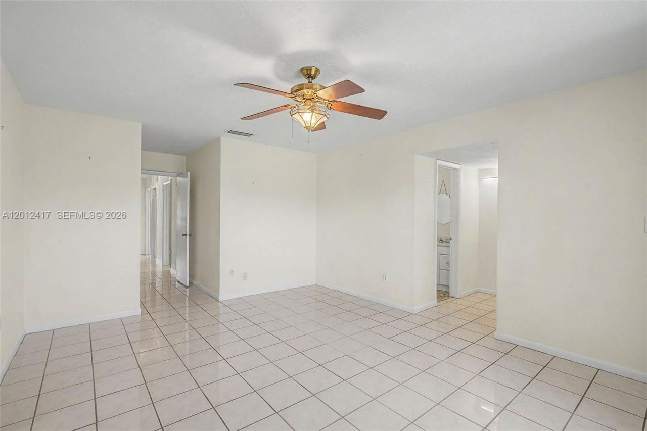 11380 SW 131st St, Miami, FL 33176 Photo