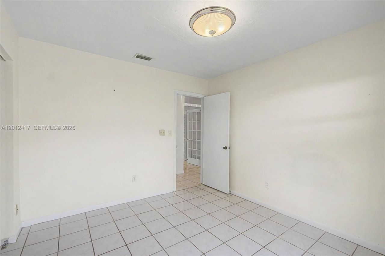 11380 SW 131st St, Miami, FL 33176 Photo