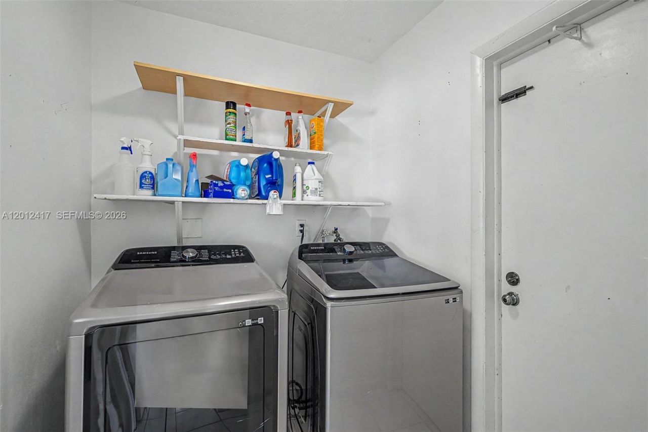 11380 SW 131st St, Miami, FL 33176 Photo