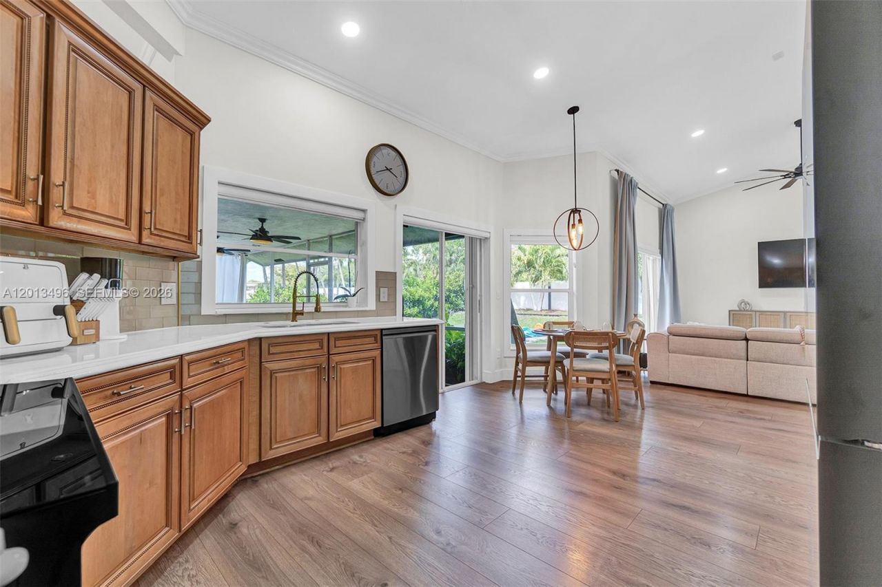 4133 NW 81st Ter , Coral Springs, FL 33065 Photo