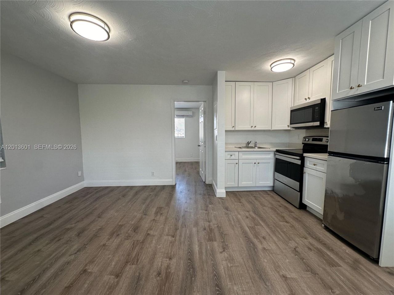 4246 Seagrape Dr, Unit 1, Lauderdale by the Sea, FL 33308 Photo