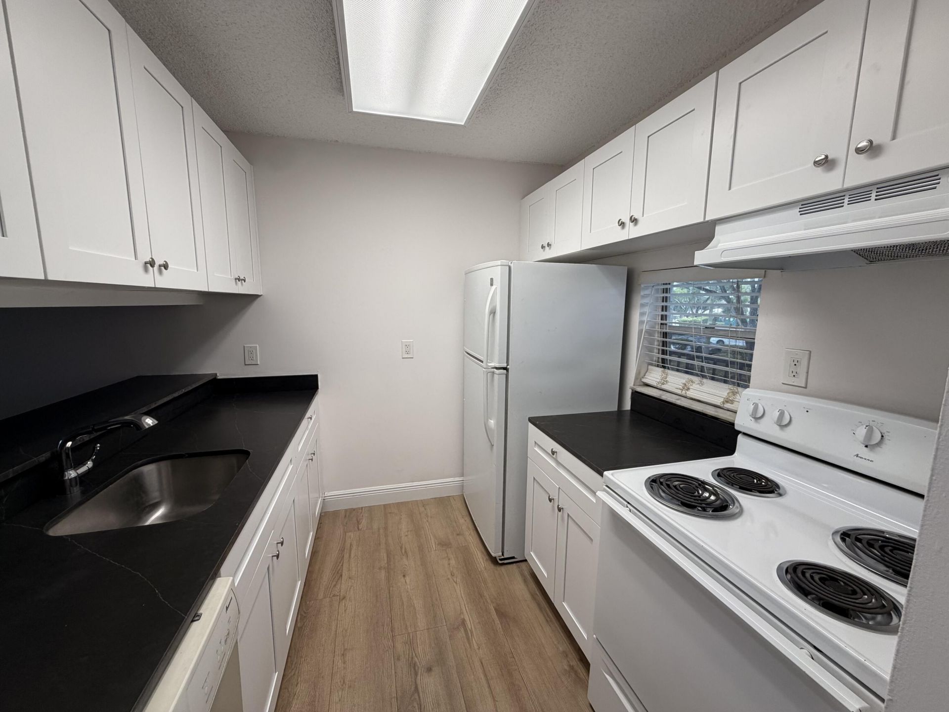 8720 N Sherman Circle, Unit 205, Miramar, FL 33025 Photo