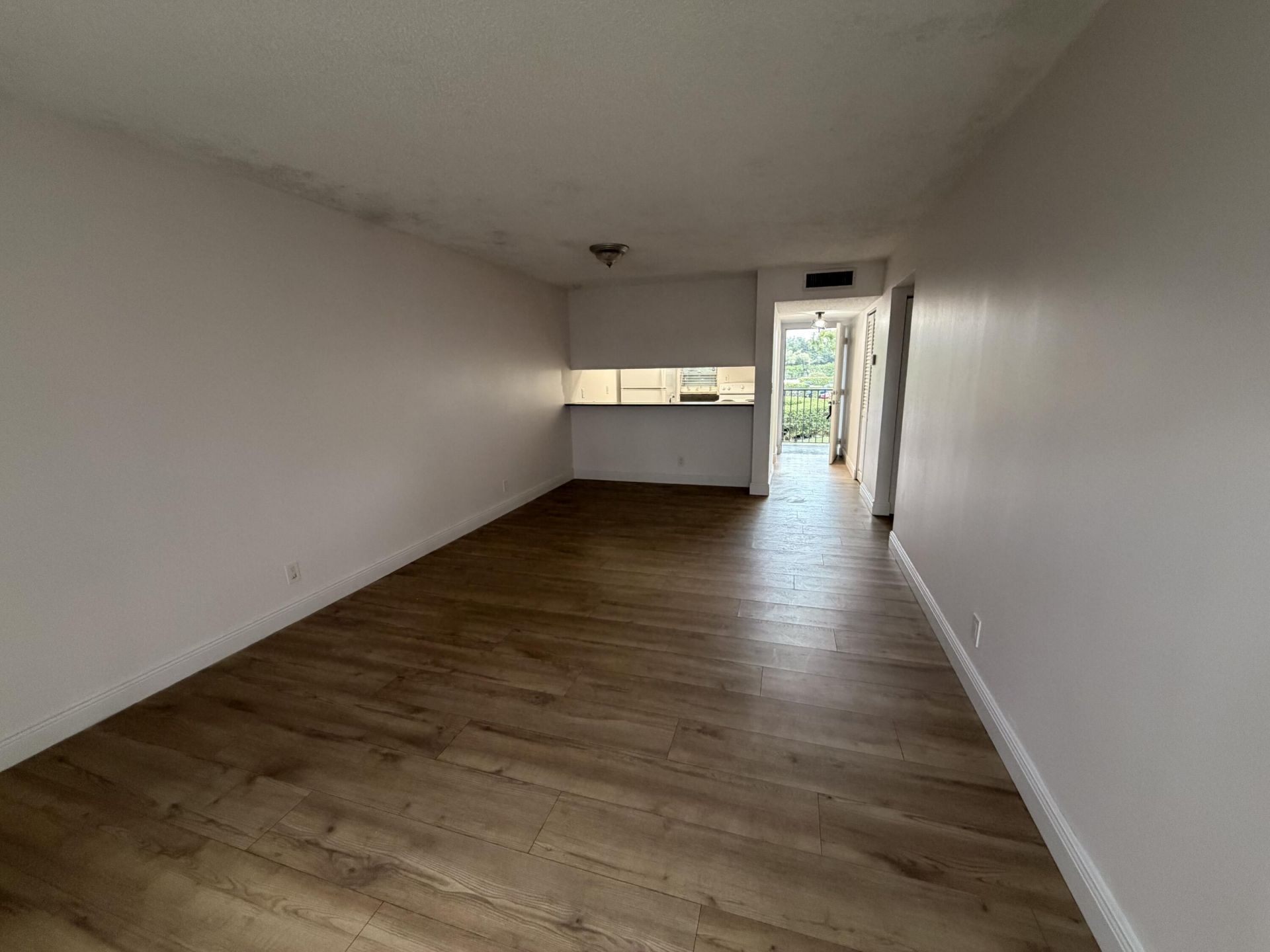 8720 N Sherman Circle, Unit 205, Miramar, FL 33025 Photo