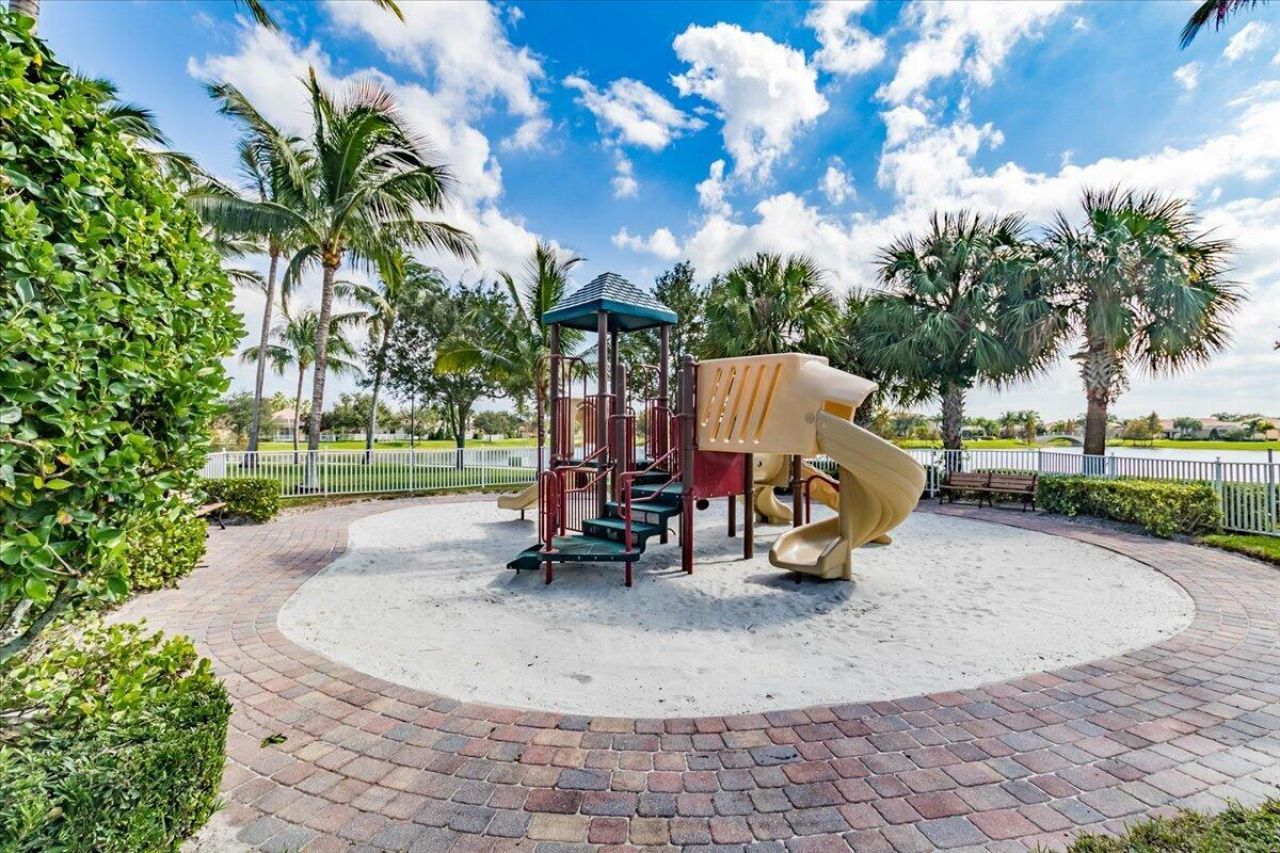 8465 Belize Place, Wellington, FL 33414 Photo