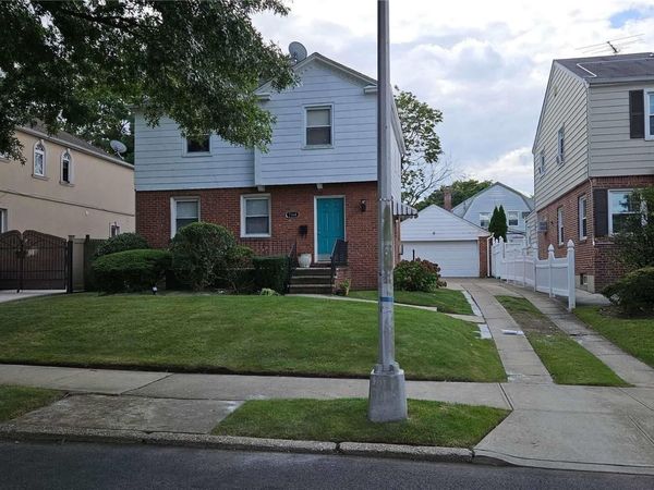 73-64 196th Street , Fresh Meadows, NY 11366