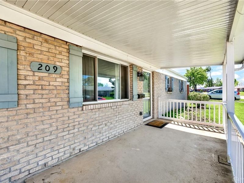 209 June Place, Brookville, OH 45309 Photo 3