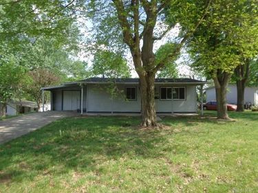 802 Johnson Avenue, Miamisburg, OH 45342