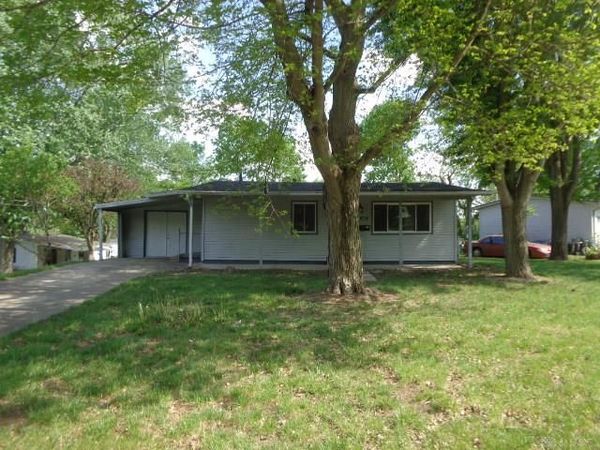 802 Johnson Avenue, Miamisburg, OH 45342