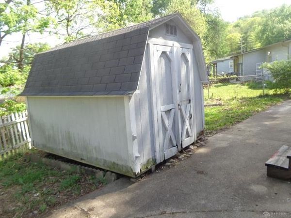 802 Johnson Avenue, Miamisburg, OH 45342