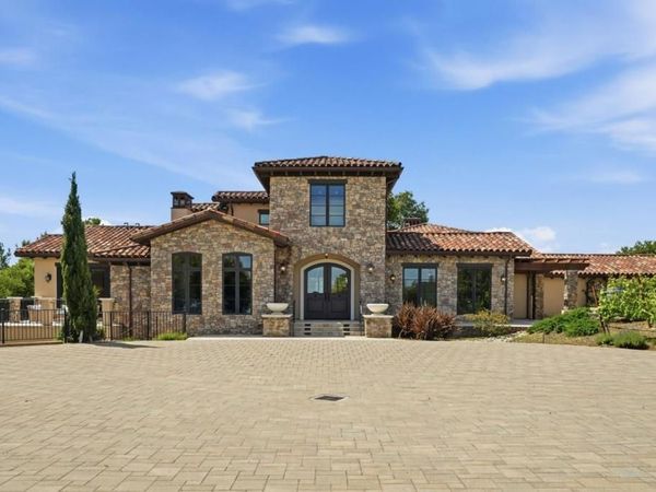 19534 Montevina Road, Los Gatos, CA 95033