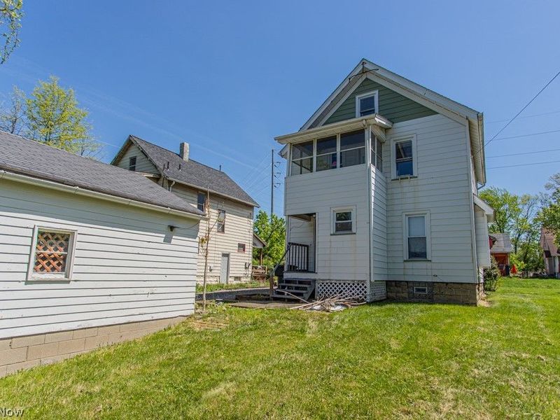 316 Bonnie Brae Avenue SE, Warren, OH 44484 Photo 4