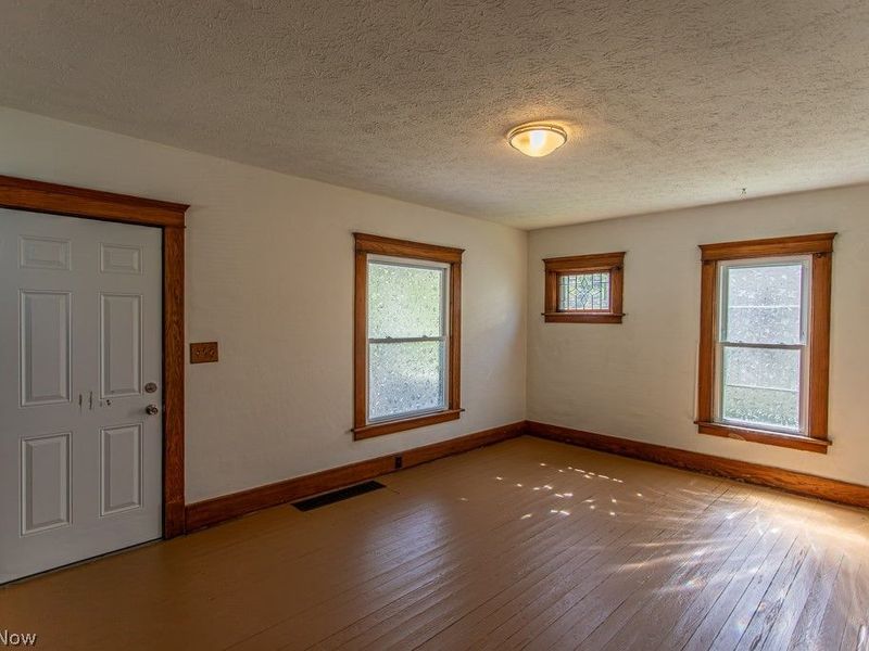 316 Bonnie Brae Avenue SE, Warren, OH 44484 Photo 9