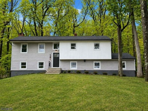 962 Brown Rd, Bridgewater, NJ 08807