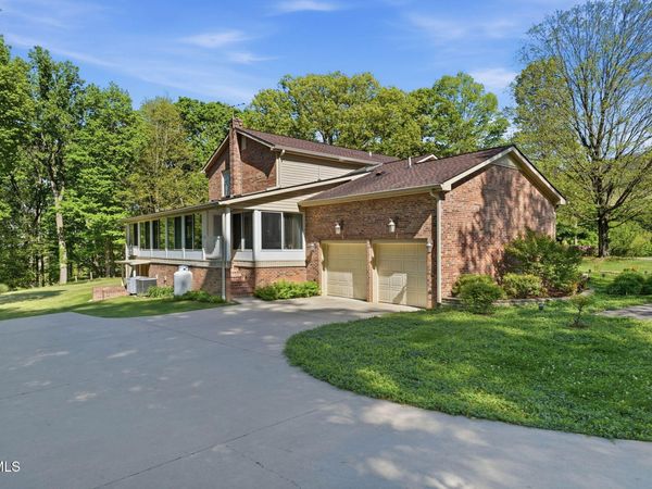 308 Scenic Drive, Lebanon, VA 24266