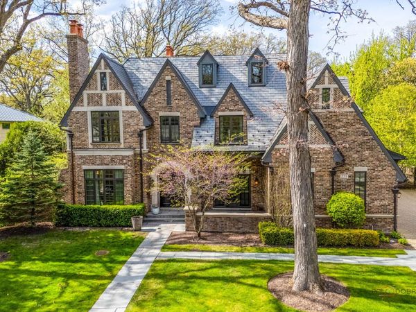 231 Woodlawn Avenue , Winnetka, IL 60093