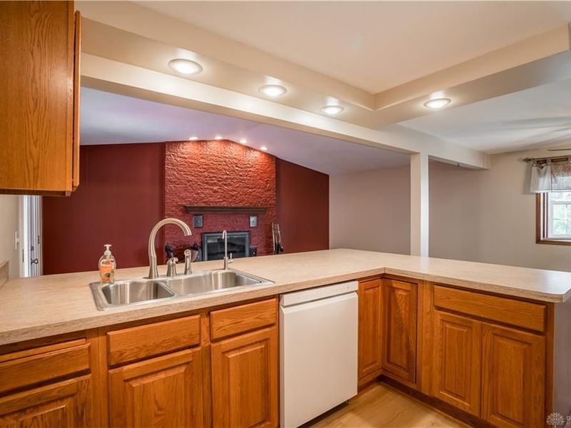 7140 Cohasset Drive, Huber Heights, OH 45424 Photo 8