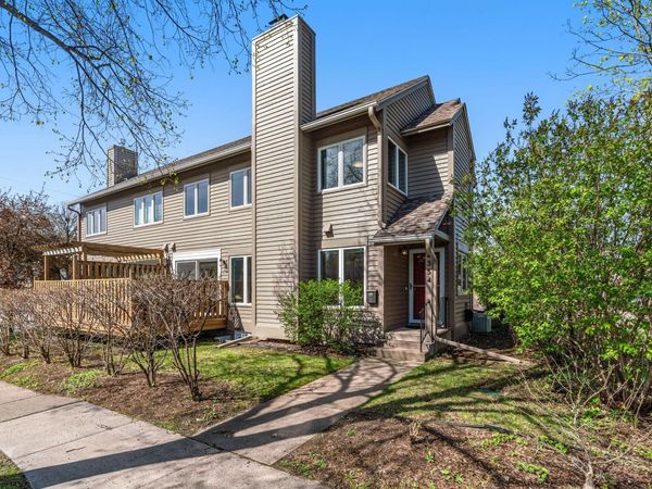 4354 Chowen Avenue S, Minneapolis, MN 55410