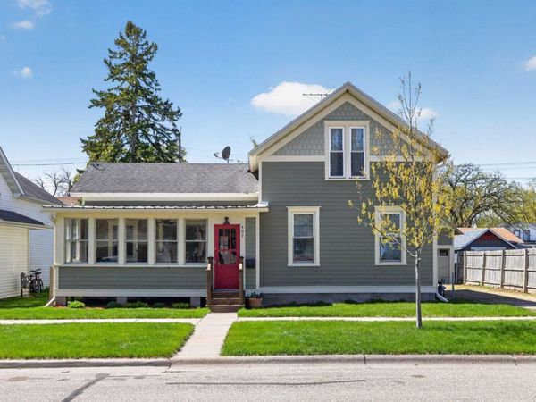 407 N Washington Street , Lake City, MN 55041