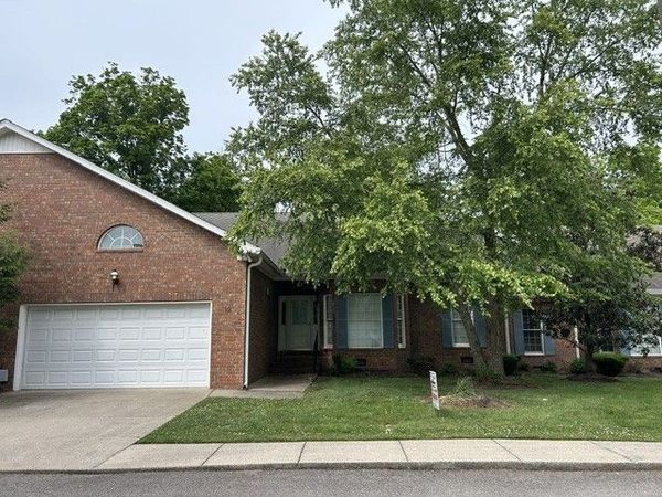 320 E Franklin St , Unit 12, Gallatin, TN 37066