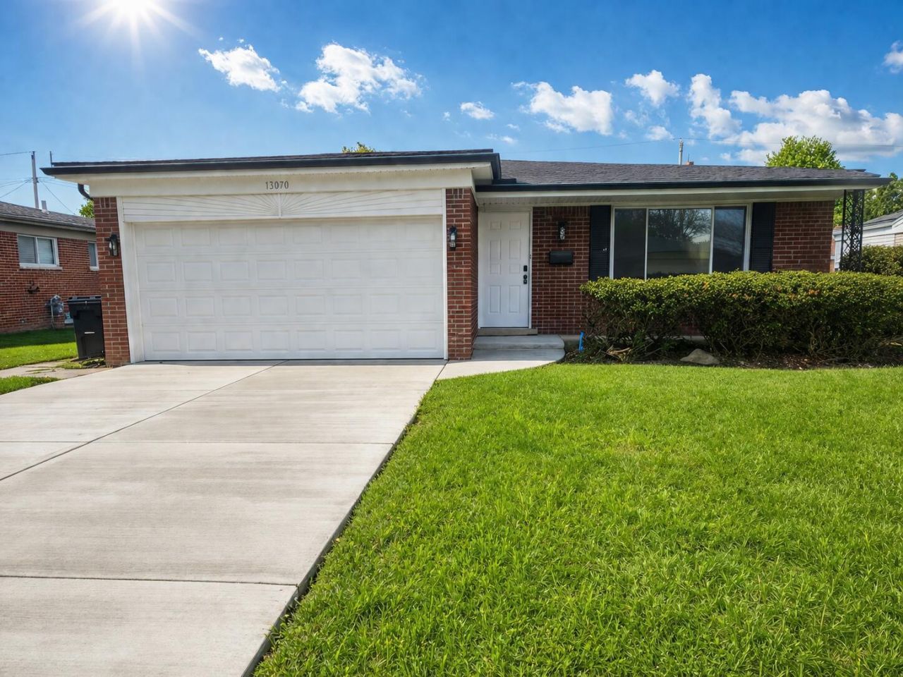 13070 Picadilly Drive, Sterling Heights, MI 48312 Main Photo
