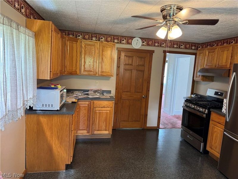 1126 Jennings Avenue, East Liverpool, OH 43920 Photo 7