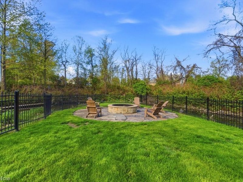 352 Bingham Court, Bratenahl, OH 44108 Photo 45