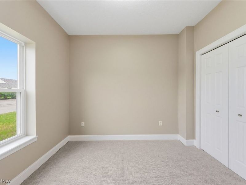 649 Southbay Drive, Wadsworth, OH 44281 Photo 12