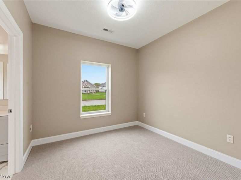 649 Southbay Drive, Wadsworth, OH 44281 Photo 13