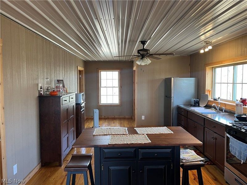 5180 Fresno Road, Dellroy, OH 44620 Photo 12