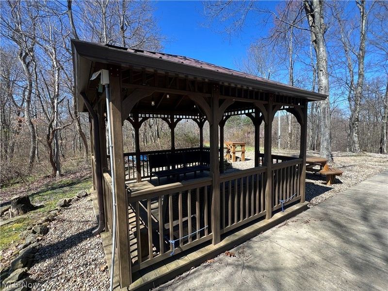 5180 Fresno Road, Dellroy, OH 44620 Photo 29