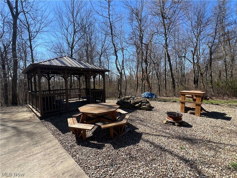 5180 Fresno Road, Dellroy, OH 44620 Photo 5