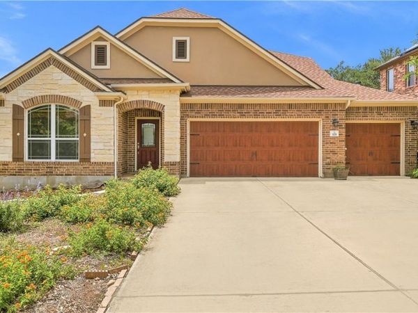 201 Sky Springs Pass , San Marcos, TX 78666