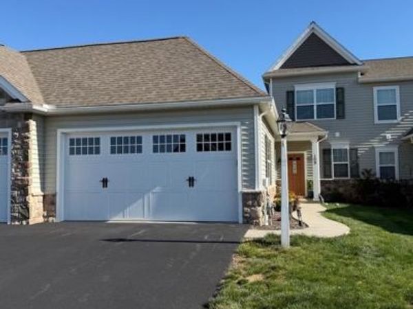 109 S VILLAGE CIR , PALMYRA, PA 17078