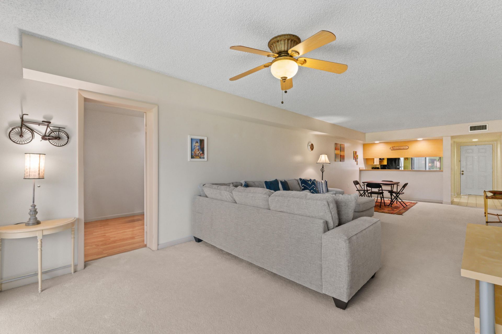 2621 Village Boulevard, Unit 203, West Palm Beach, FL 33409 Photo