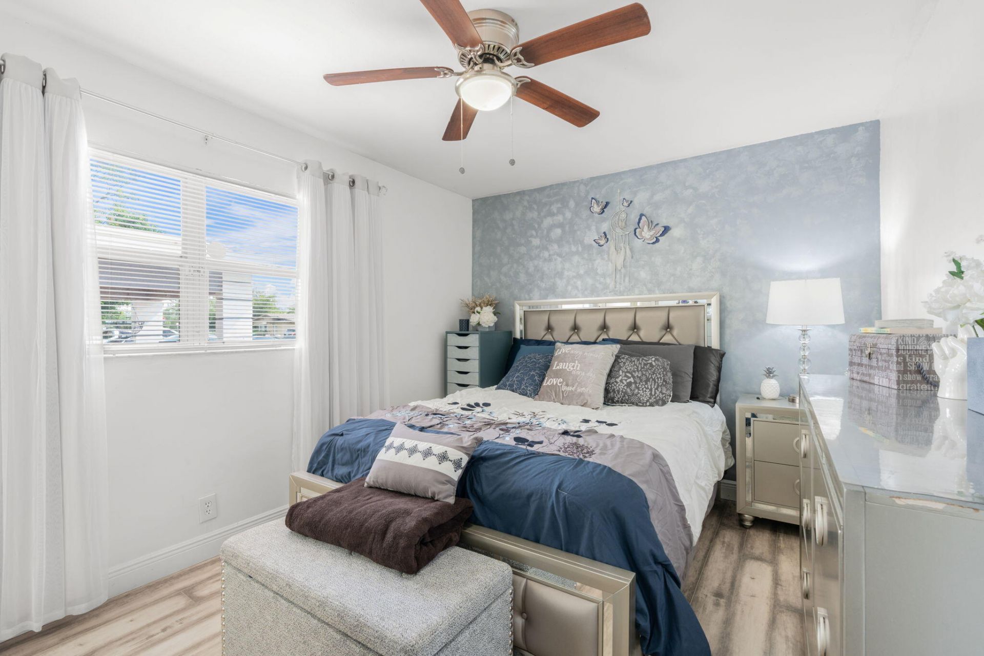1241 NW 30th Avenue, Fort Lauderdale, FL 33311 Photo