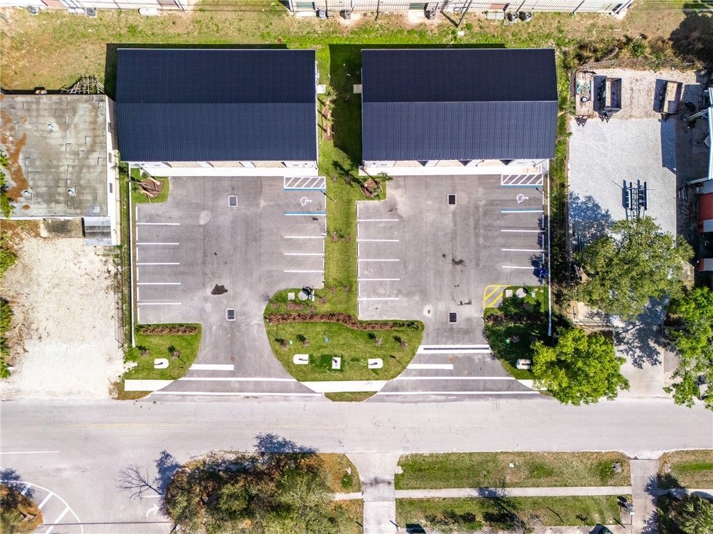 916 19th Avenue Sw, Vero Beach, FL 32962 Photo