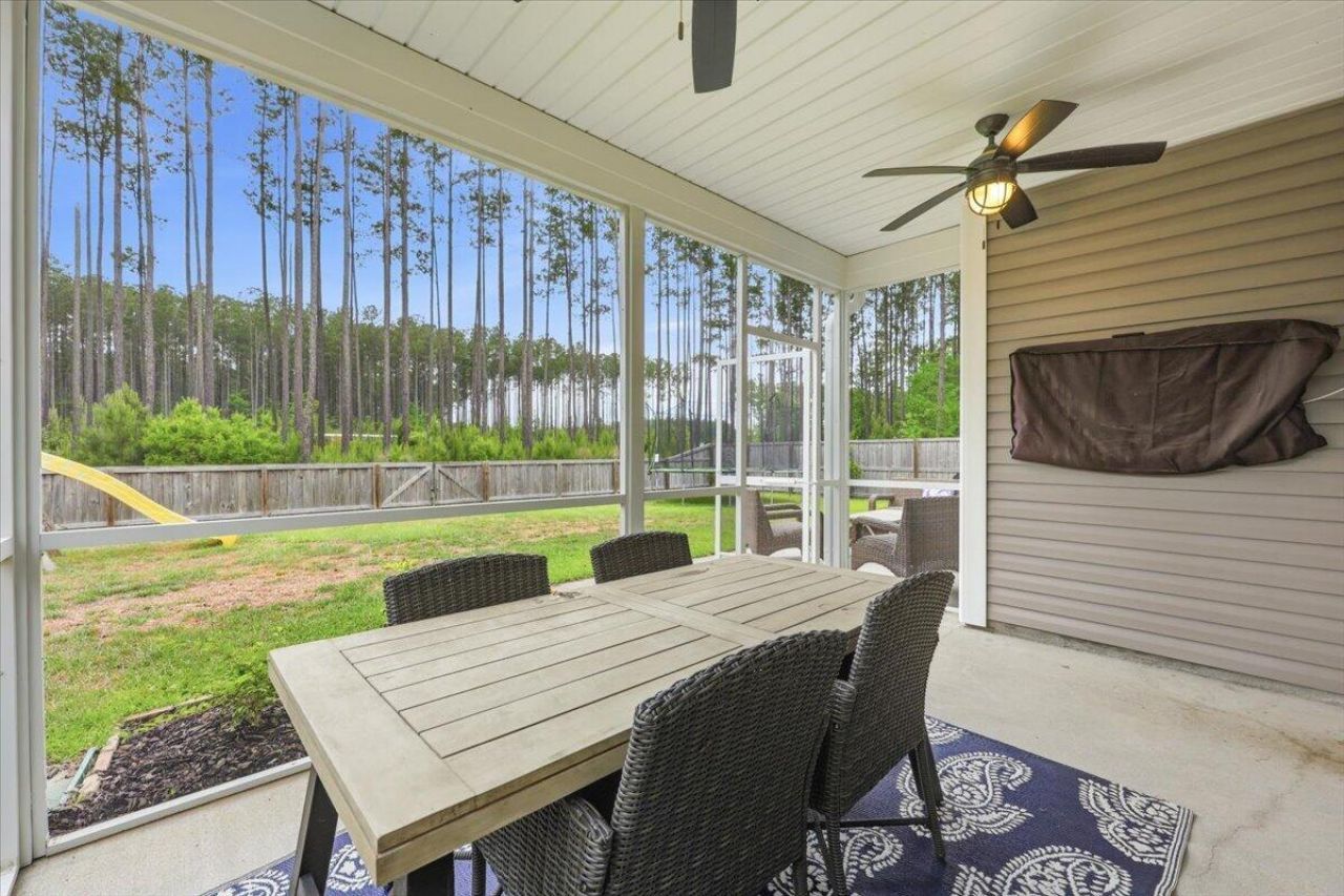 443 Fox Sparrow Court Photo 36