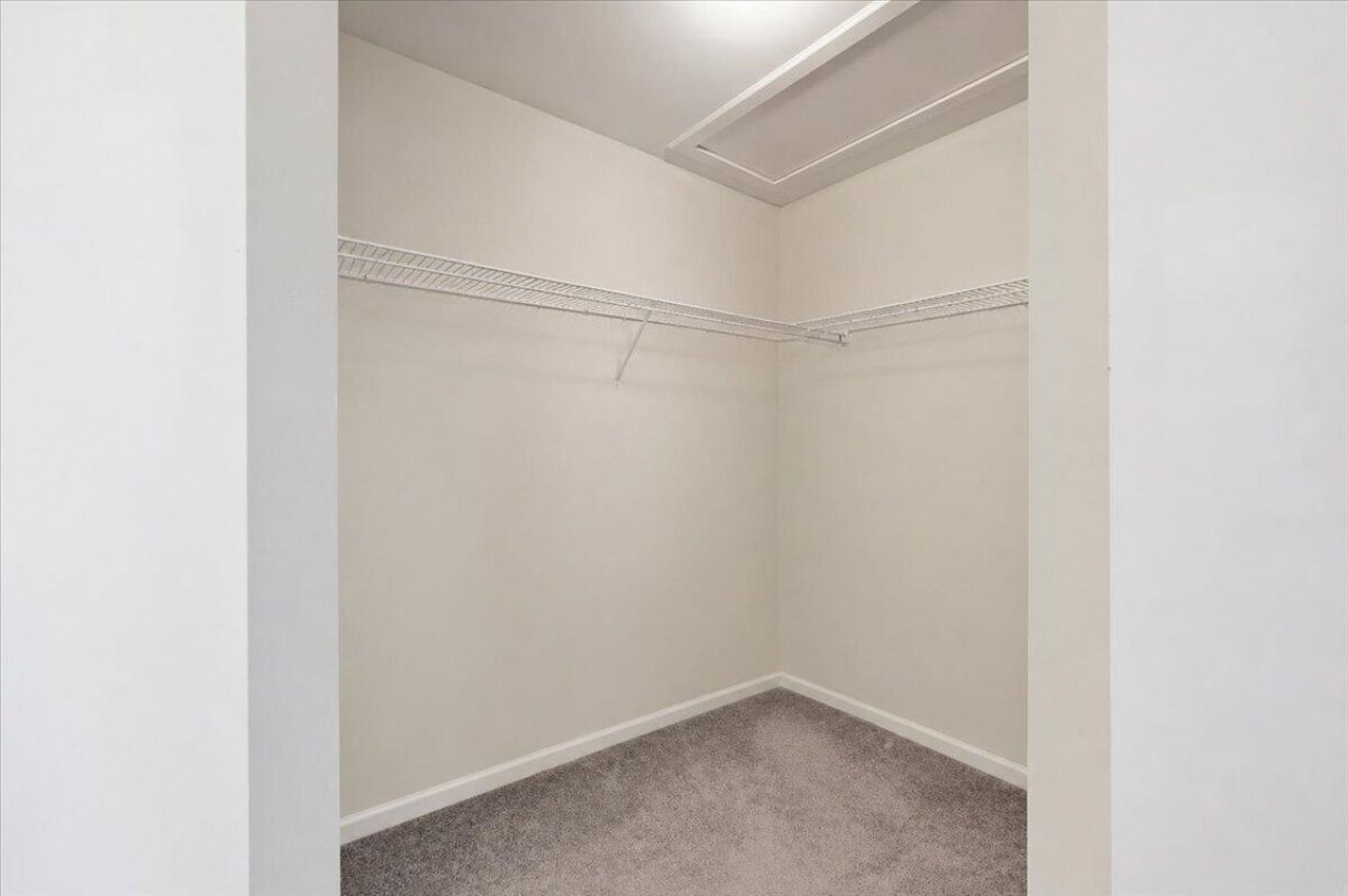 443 Fox Sparrow Court Photo 40