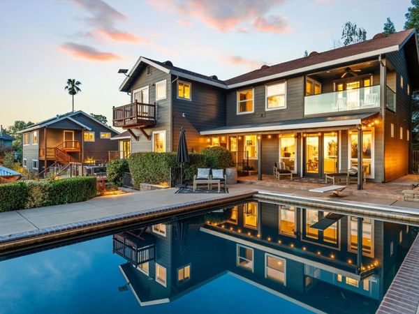 7380 Ridge Rd, Newcastle, CA 95658