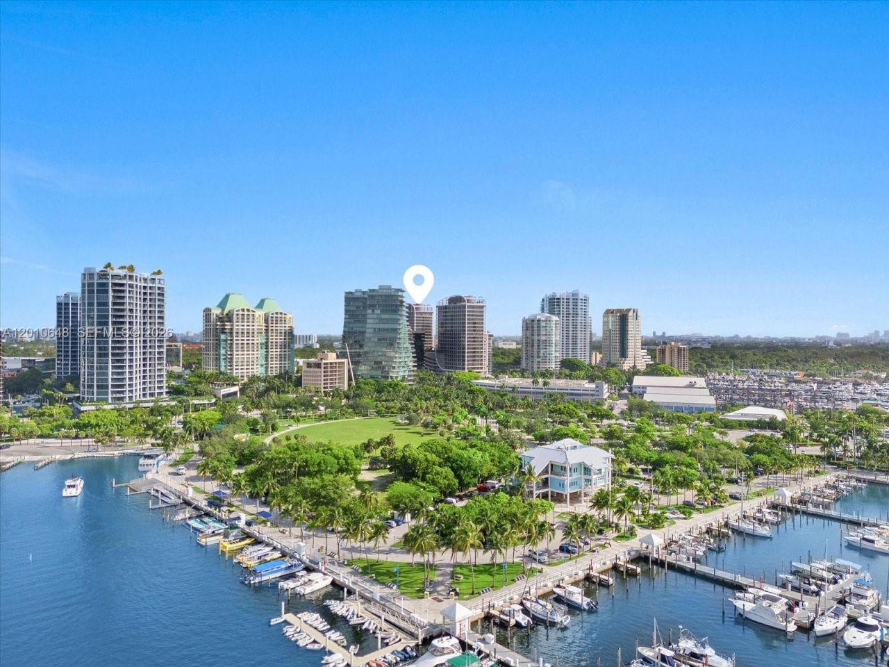2678 Tigertail Ave, Unit 1404, Miami, FL 33133 Photo