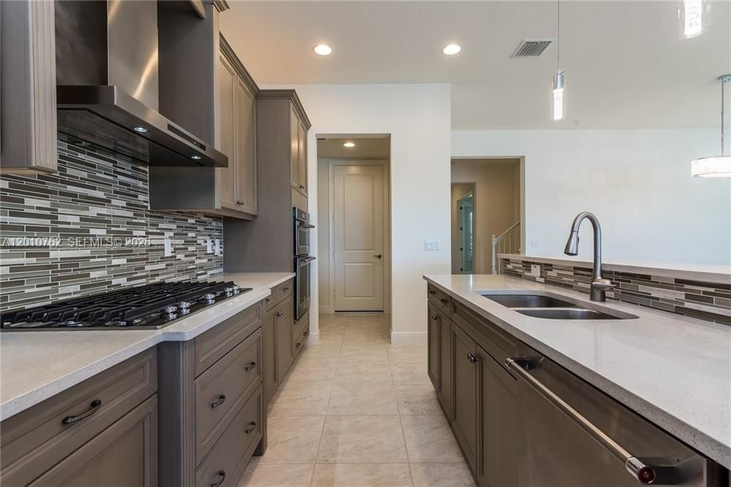 11170 NW 82nd Pl , Parkland, FL 33076 Photo