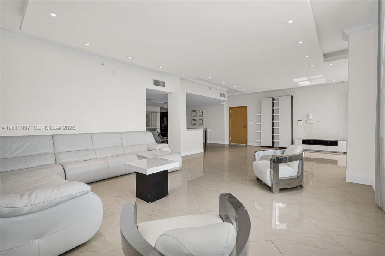 3001 S Ocean Dr , Unit 1611, Hollywood, FL 33019 Photo